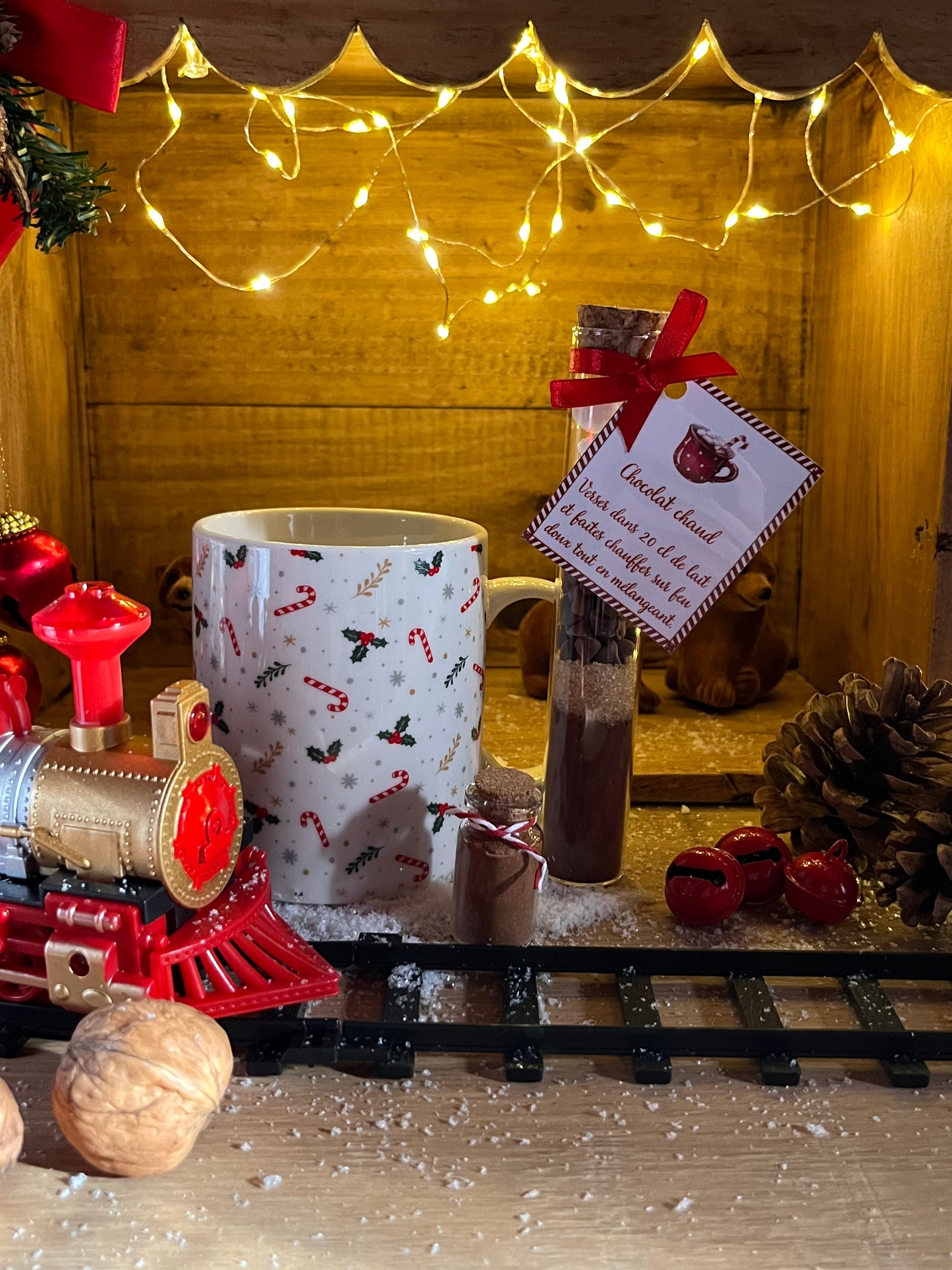MUG AVEC FIOLE POUR PRÉPARATION DE CHOCOLAT CHAUD (sucres d'orge)