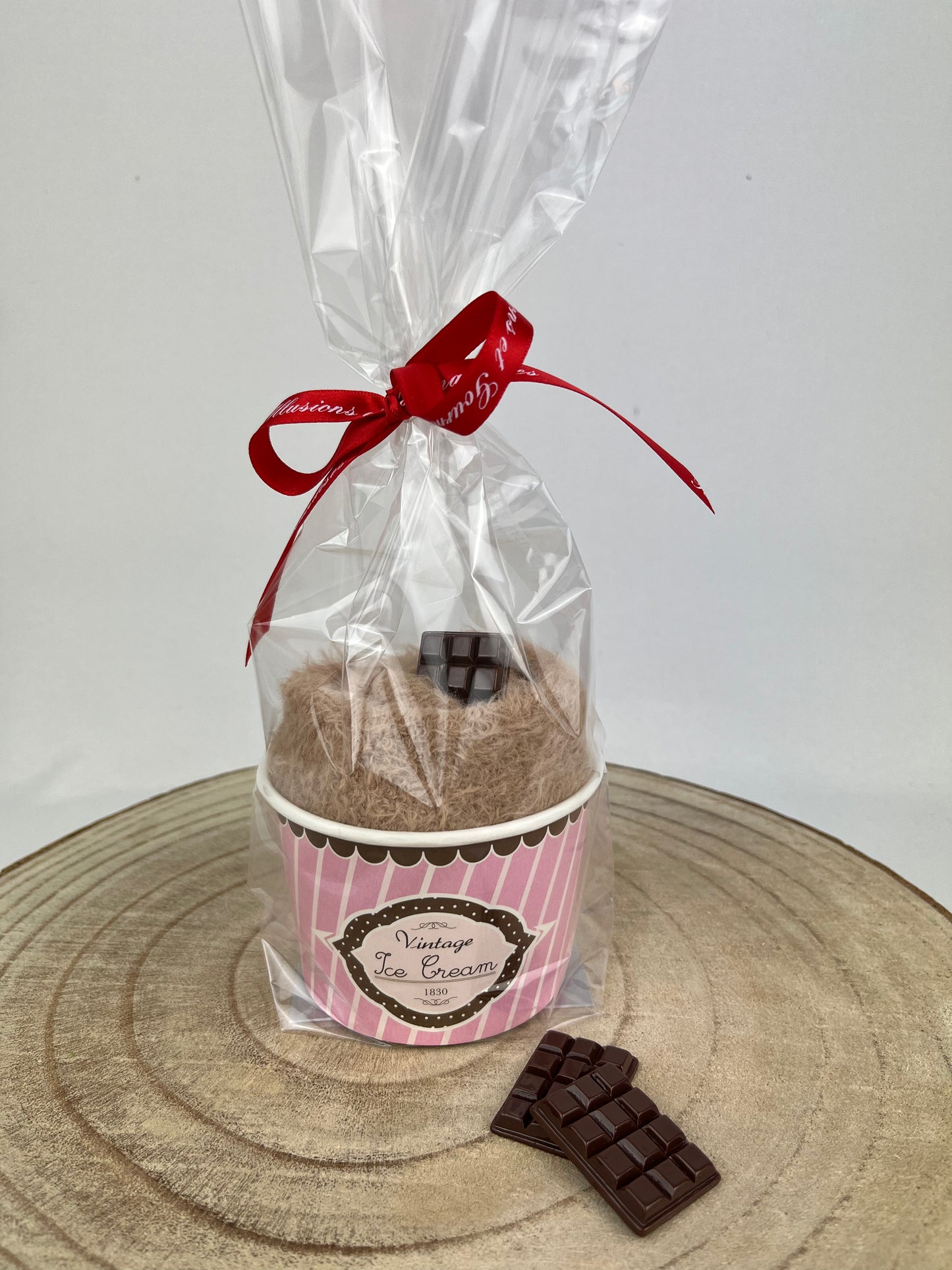CRÈME GLACÉE AU CHOCOLAT (CHAUSSETTES PILOU PILOU)