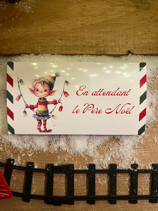 TABLETTE CHOCOLAT AU LAIT KINDER 8 BARRES CACAHUETE LUTINE DU PERE NOEL (PERSONNALISABLE)